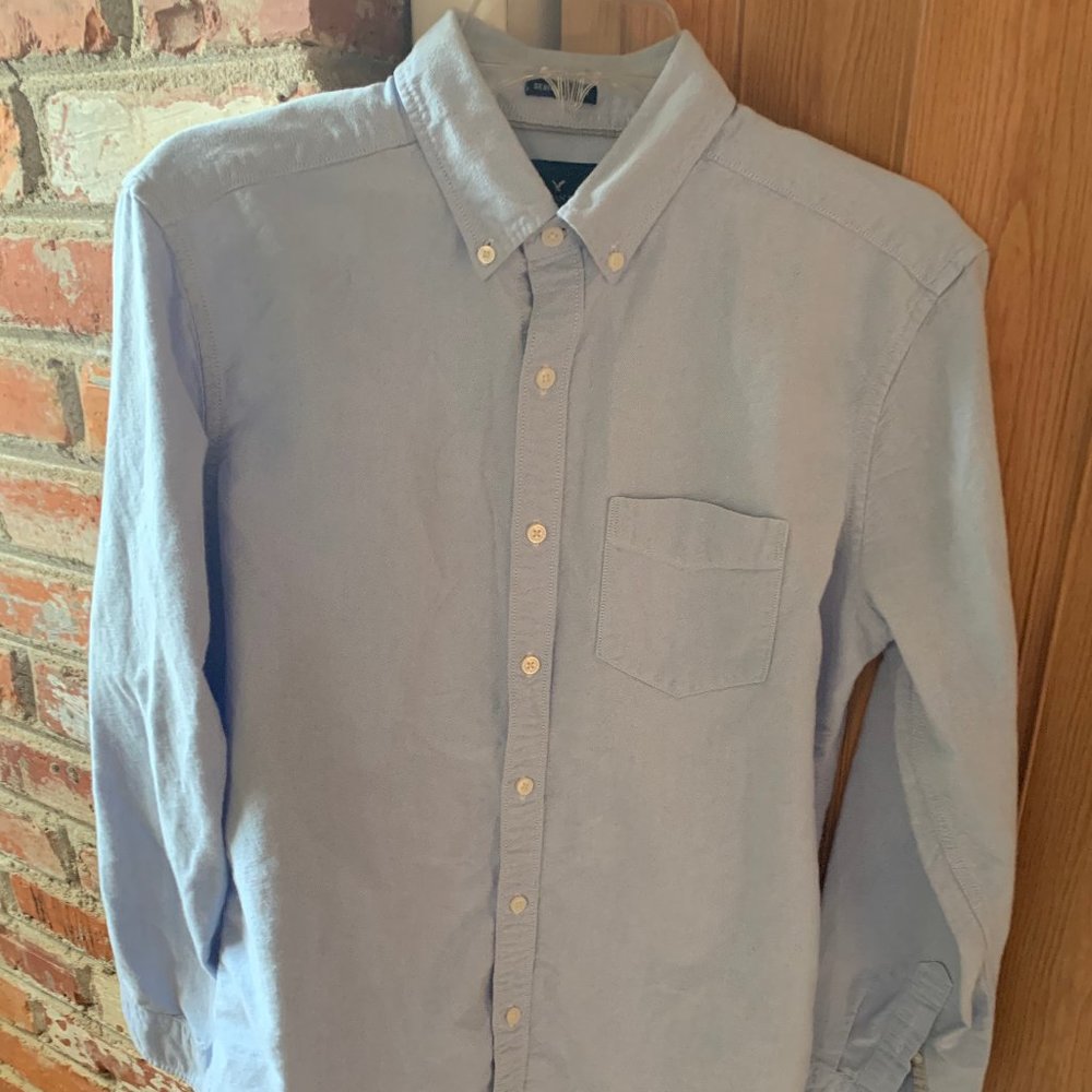 American Eagle Blue Oxford Button Down Shirt M